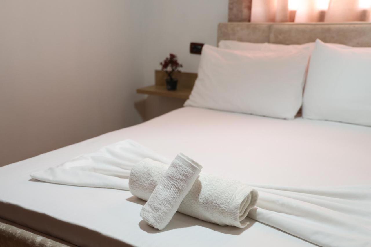 Apartments Villa Luti Stjar Екстериор снимка