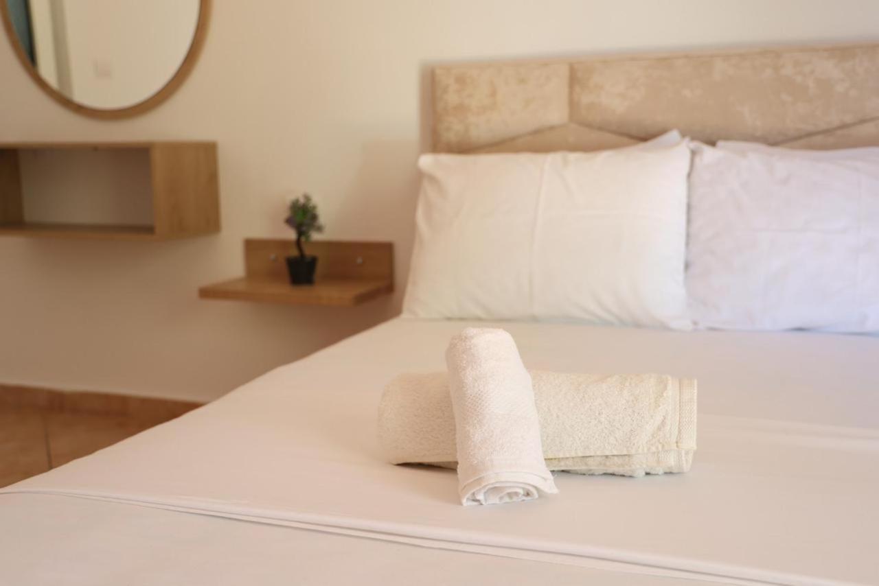 Apartments Villa Luti Stjar Екстериор снимка