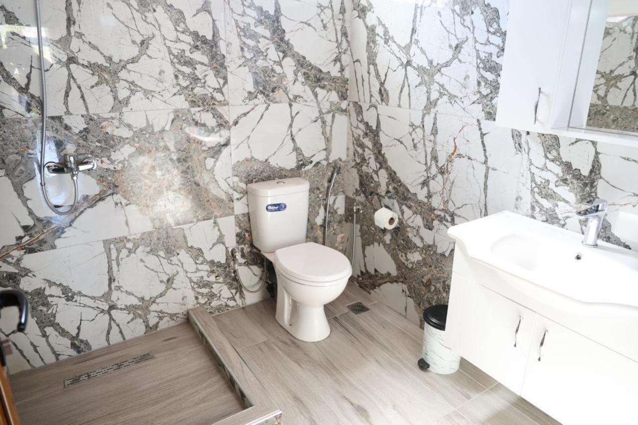 Apartments Villa Luti Stjar Екстериор снимка
