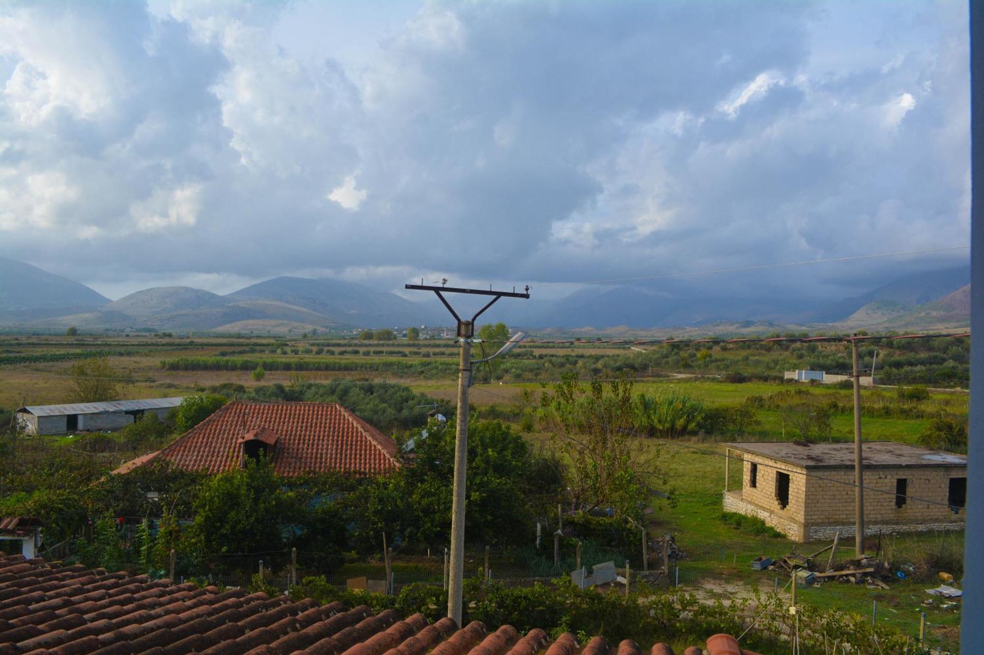 Apartments Villa Luti Stjar Екстериор снимка